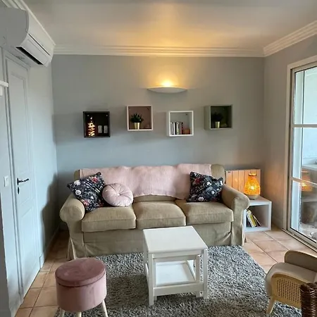 빌라 Maison Au Coeur Des Maures *