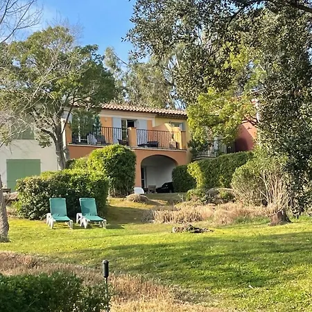 Maison Au Coeur Des Maures 그리모